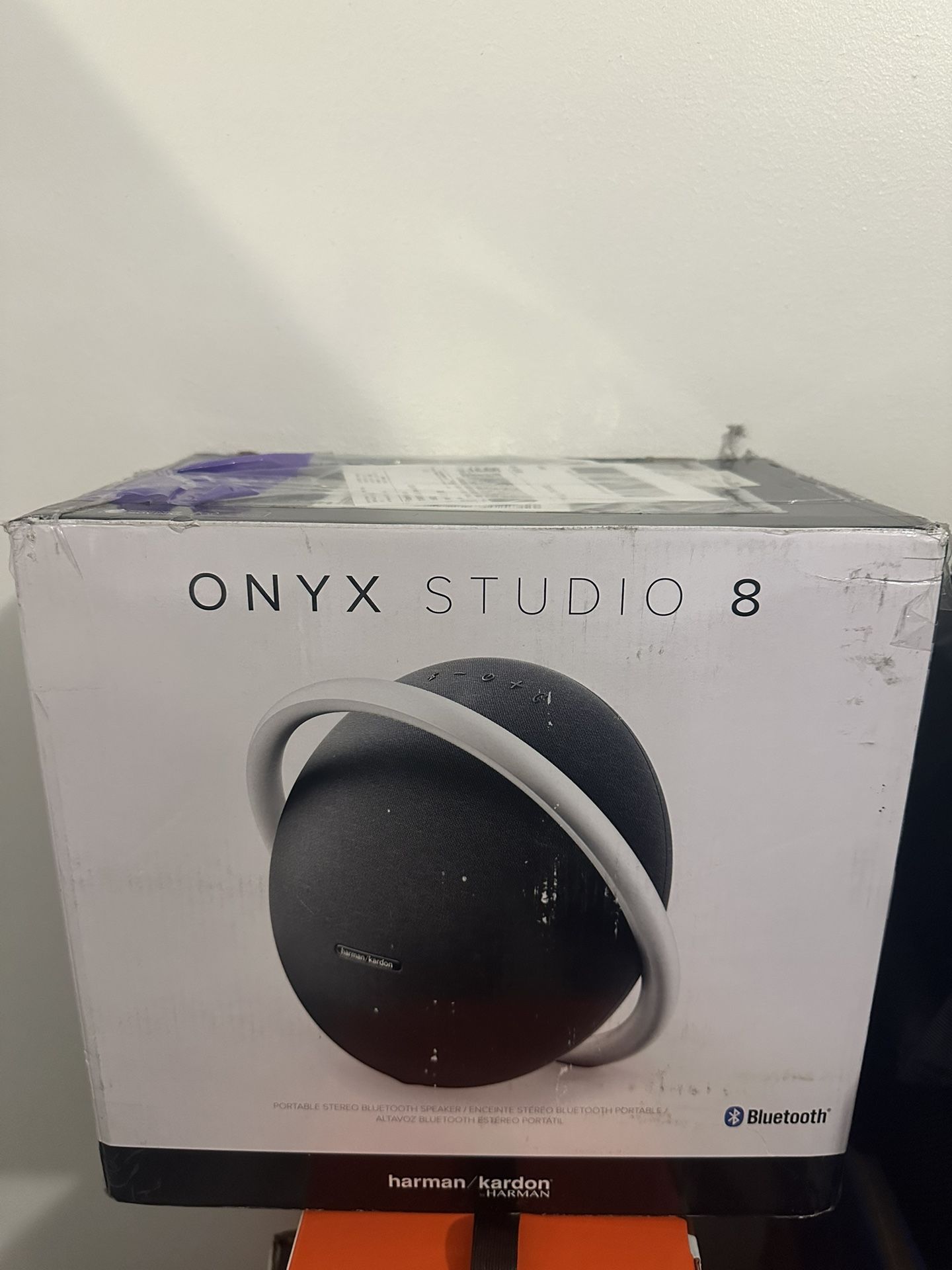Harman Kardon Onyx Studio 8 Portable Bluetooth Speakers - Black OPEN BOX