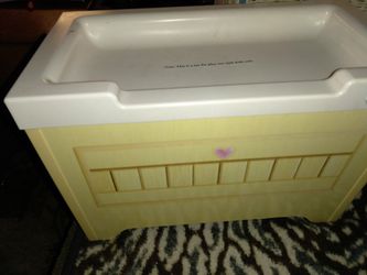 Toy Baby changing table