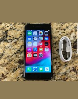 Unlocked iPhone 7 128GB Black Gloss