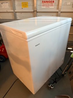 Hotpoint Chest Freezer White
