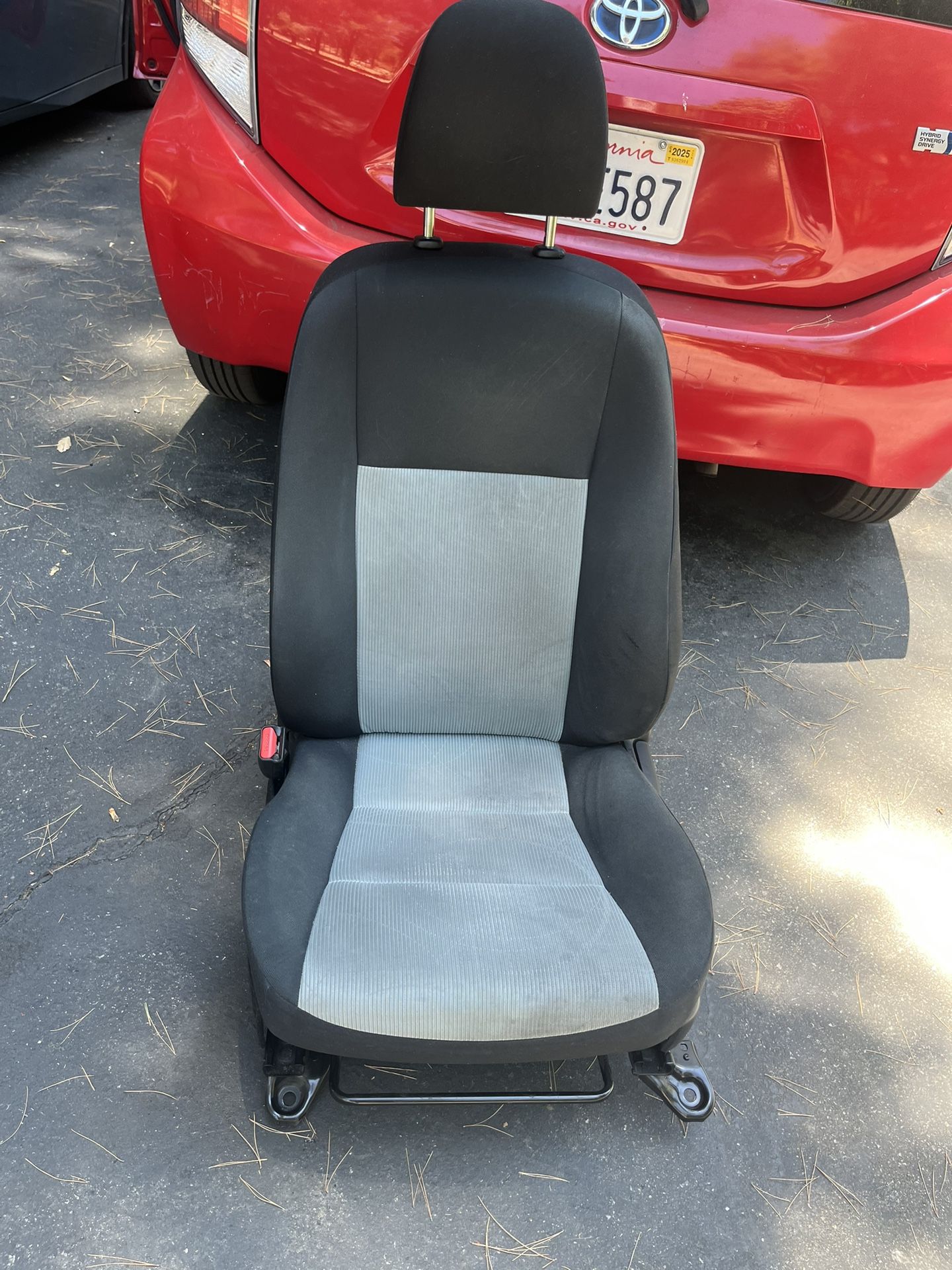 Driver Seat Prius C