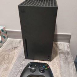 Xbox Series X  And Remote