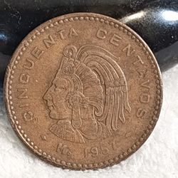 #554 Mexico 1957 Cincuenta Centavos Coin 