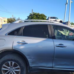 2009-2012 Infiniti FX35 Rear Door Passenger Right Side 
