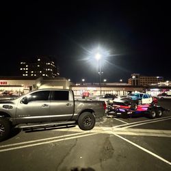 T.O.W / flatbed trailer