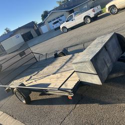 Single axle 6ftx12ft trailer with lights and box