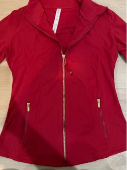 Lululemon jacket size 8