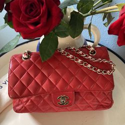CHANEL PARIS RED LEATHER BAG for Sale in Renton, WA - OfferUp