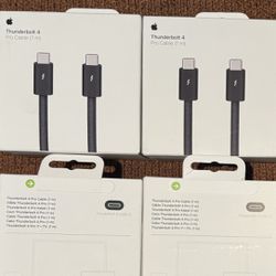 Apple Thunderbolt 4 Cables - 1m