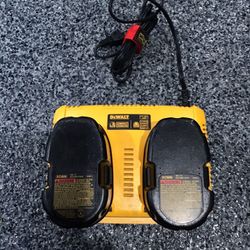 Dewalt Power Pack (2) and Dewalt Fast Battery Charger