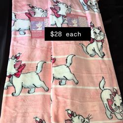 Aristocats Throw