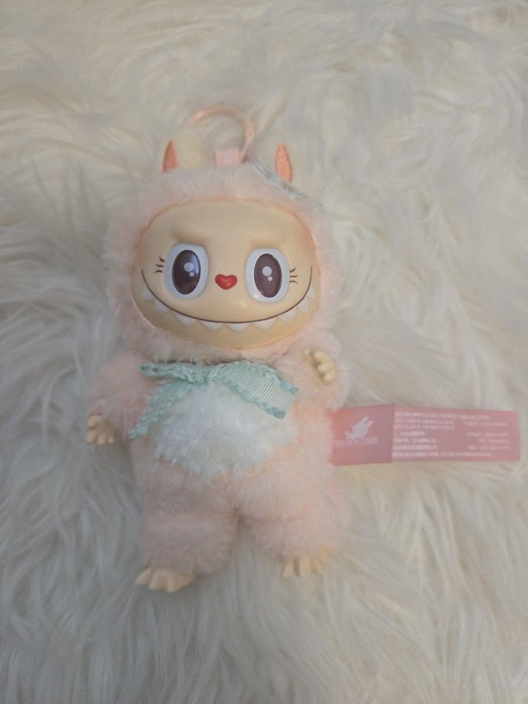 Labubu Mokoko Close To Sweet Pink Color Valentine Plush Toy Keychain 