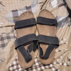 Madden Girl Sandals Size 8