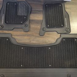 RAM 1500 Limited Floor Mats