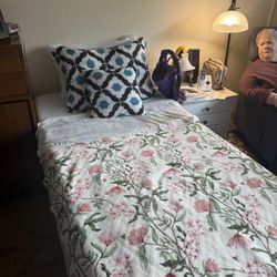 Twin XL BED TECH 2000 