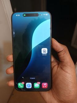 Apple iPhone 15 pro max 256gb  with Cracked Screen protector