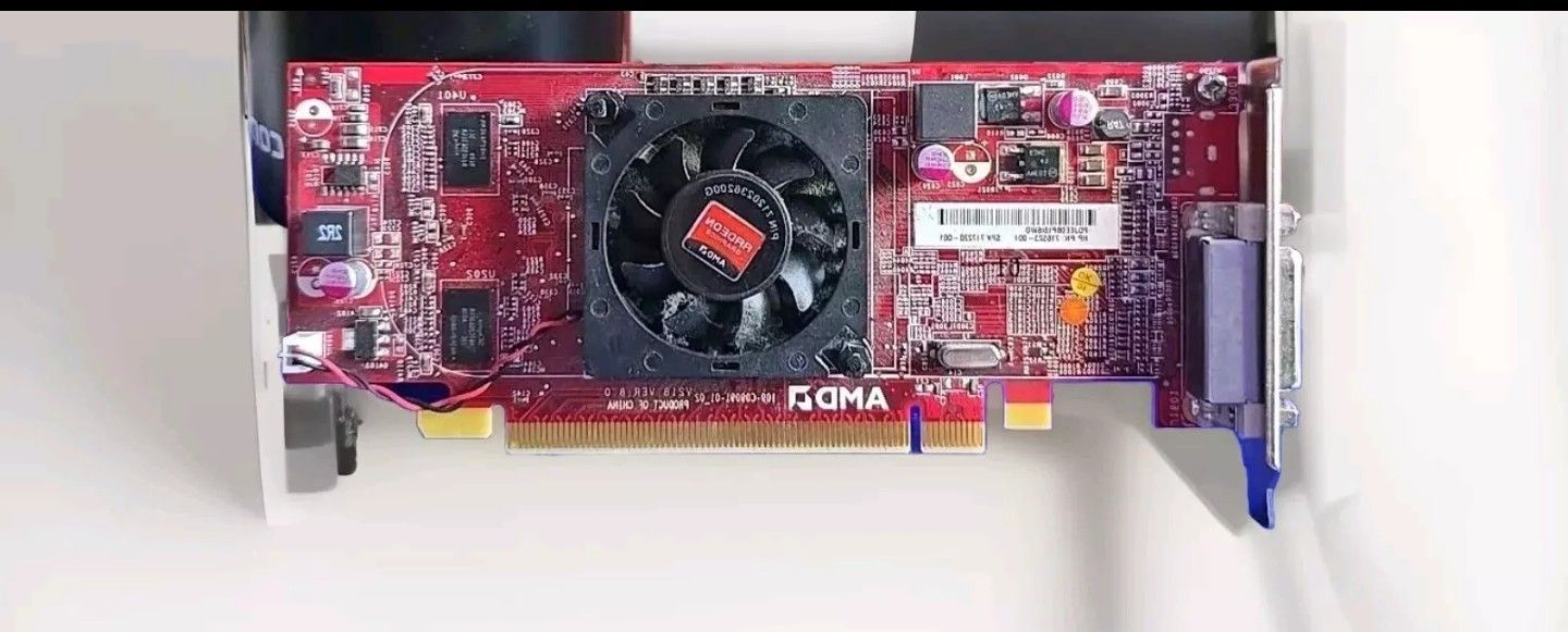 HP AMD Radeon HD 8350 Video Card PCIe x16 DMS-59 716523-001 1GB Memory