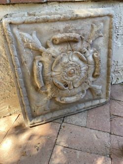 Old World Concrete Medallions