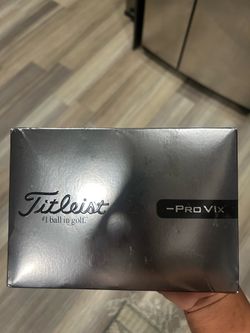 Titleist Pro V1x Left Dash Golf Balls (Dozen)