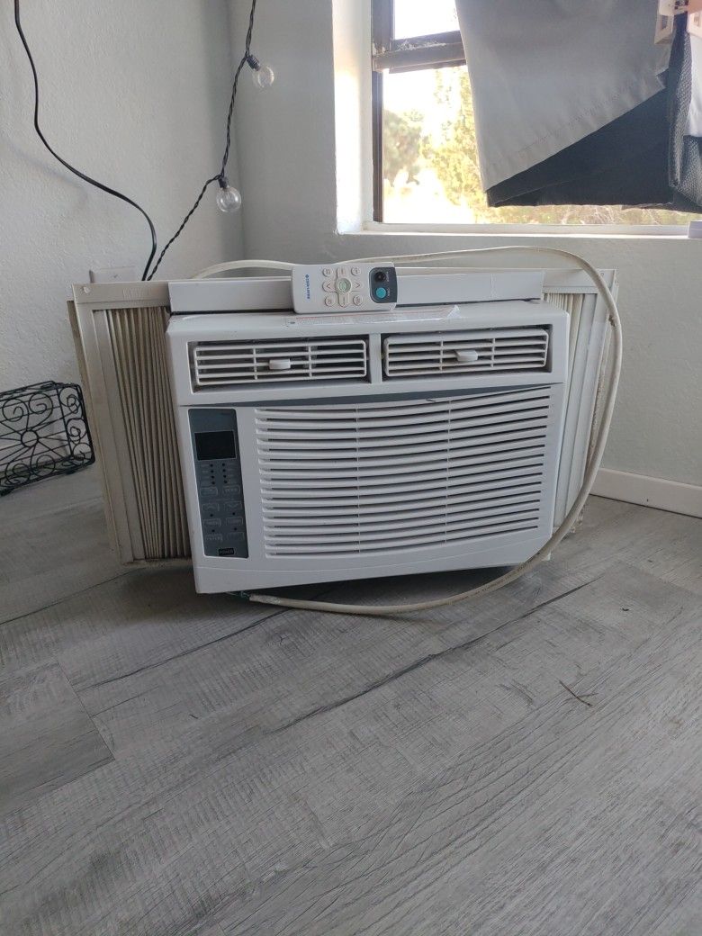 Cool living Window AC Unit