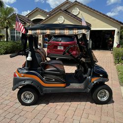 Club Car Golf Cart. New Batteries, Ready For The Course. 
