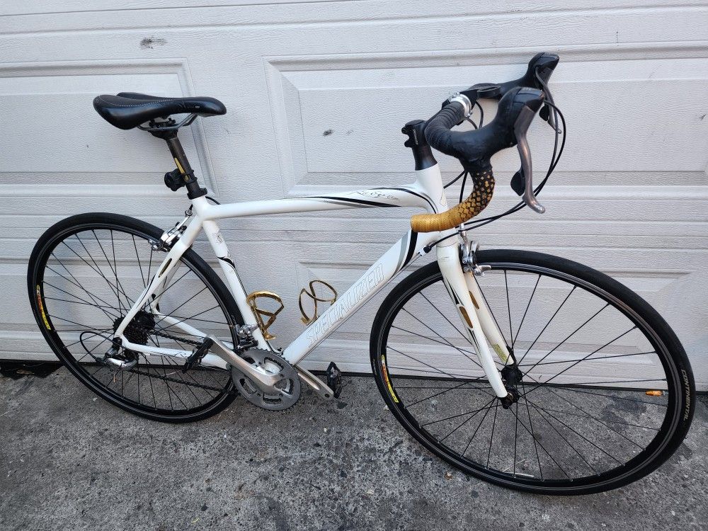 2013 Specialized Women's Carbon Road Bike