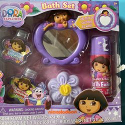 Dora the Explorer Bath Set