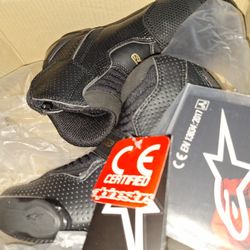 Women's Alpinestars Boots **Brand New**