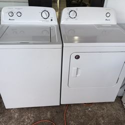 AMANA WASHER AND DRYER SET