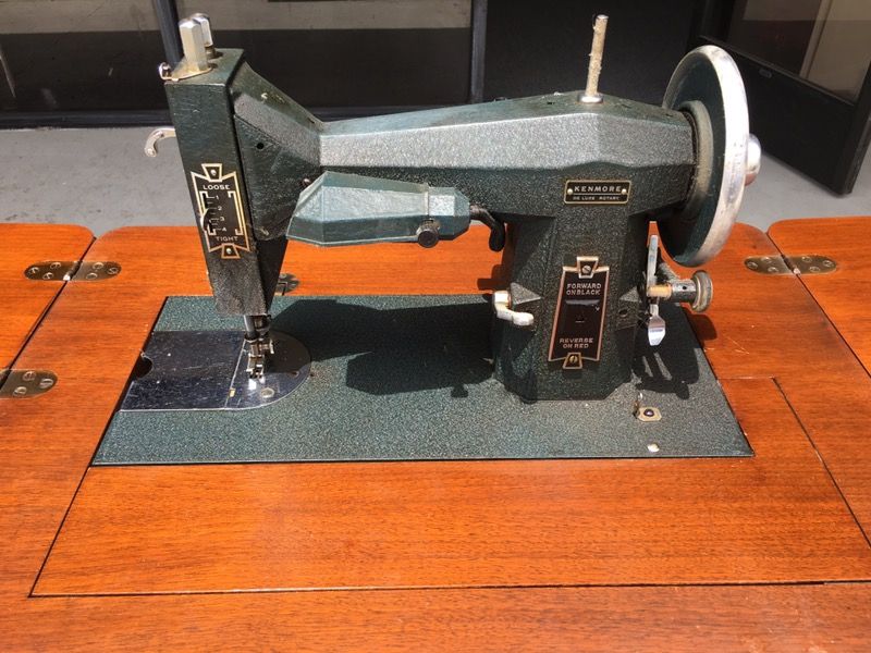 Buy the Vintage Kenmore Sewing Machine 117812 Deluxe Rotary 65