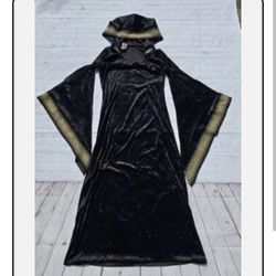 Size Meduim Medieval Gothic Woman's Dress