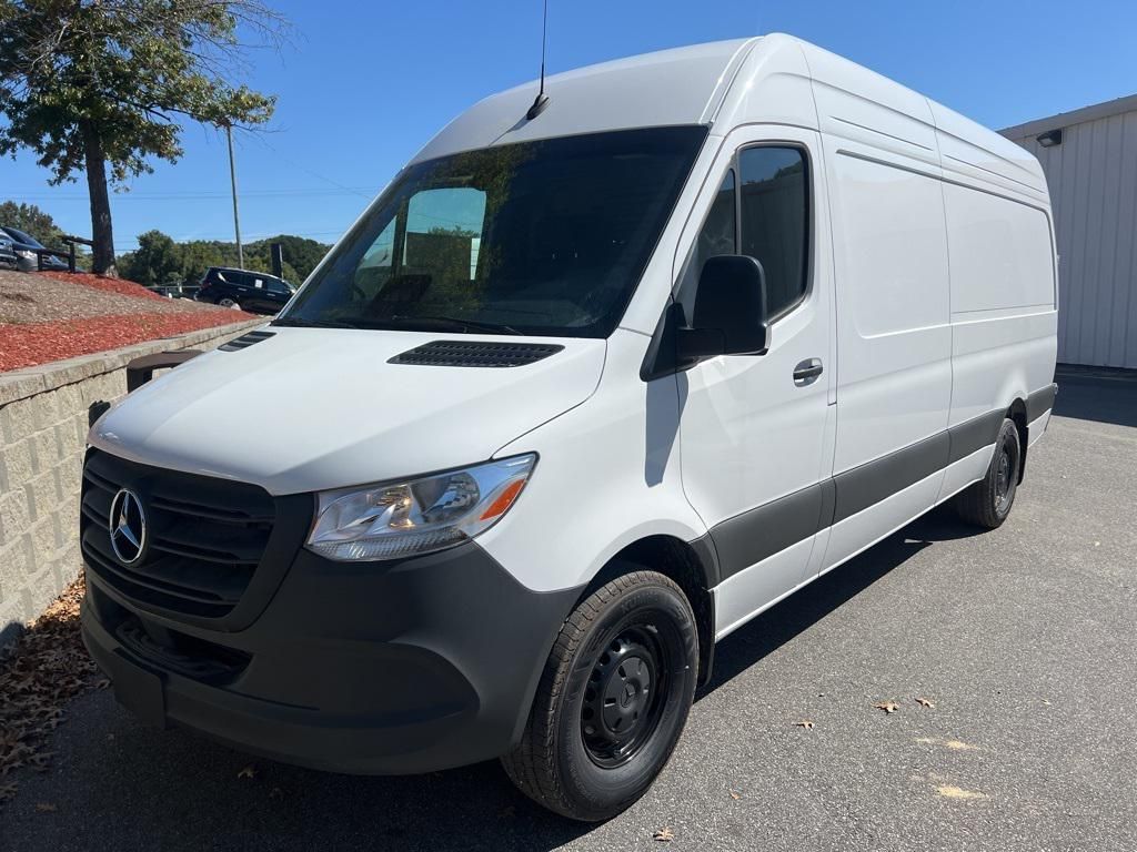 2025 Mercedes-Benz Sprinter 2500