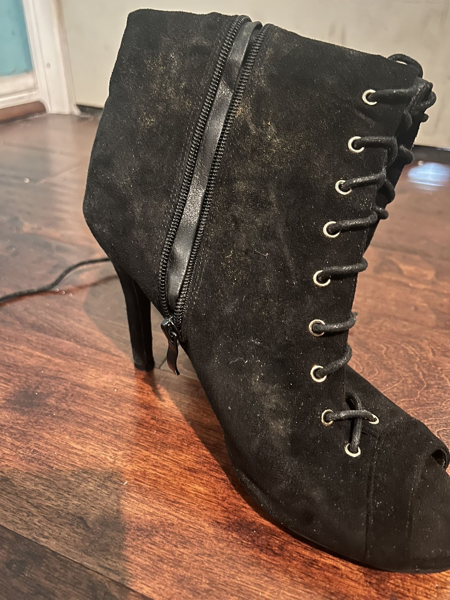 Black Heel Boots