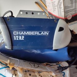 Chamberlain 1/2 HP Garage Door Opener used