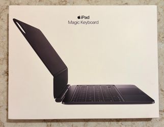 Apple Magic Keyboard (for M4/M5 iPad Pro)