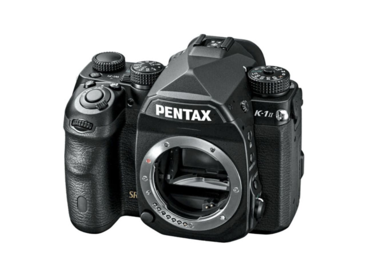Pentax K200D Full set equipped 