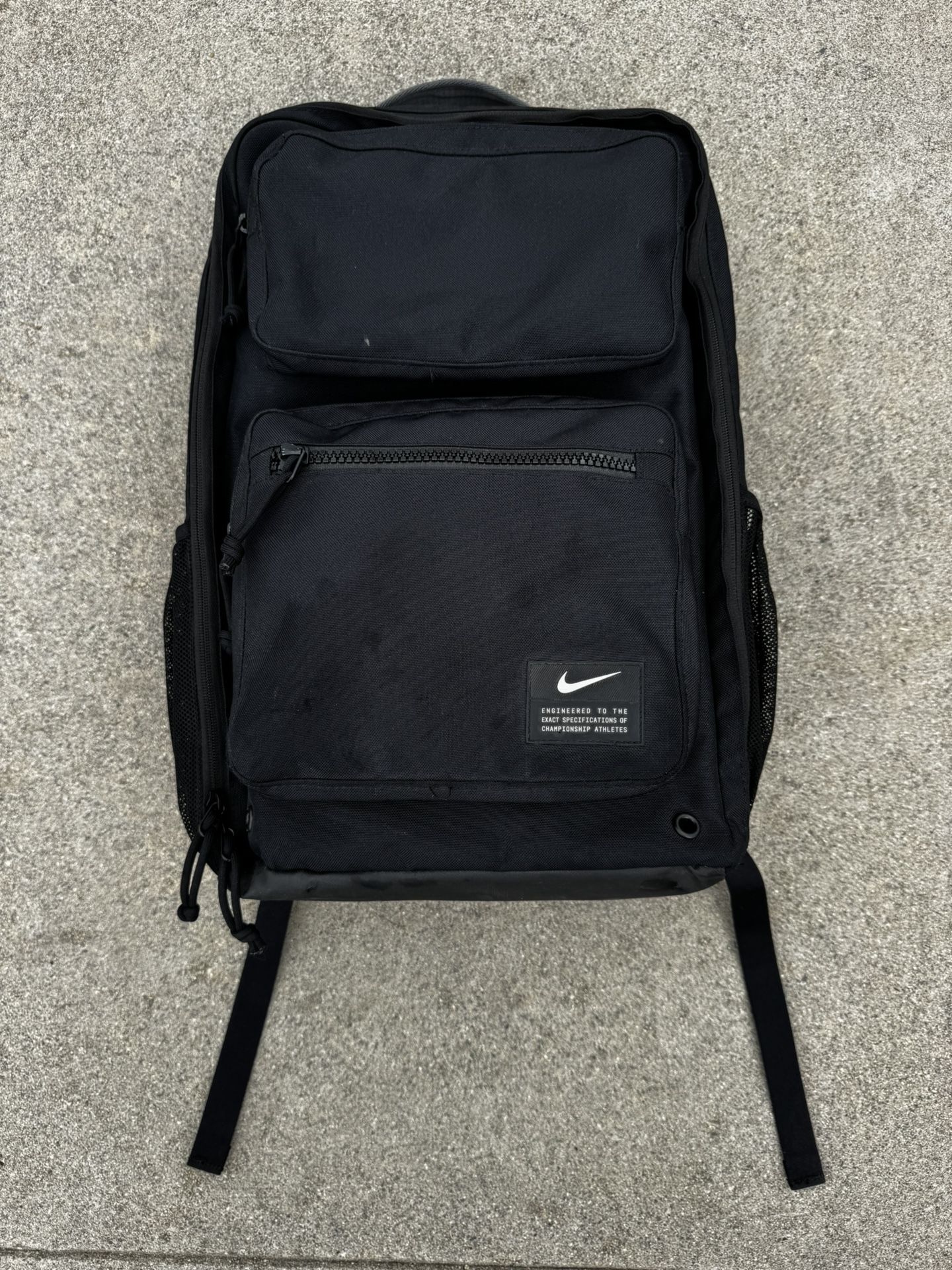 NIKE UTILITY SPEED BACKBACK (bubble Strap)