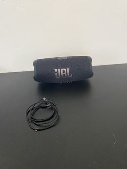 JBL Charge 5