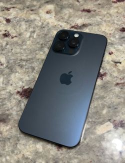 iPhone 15 Pro Max 256gb Factory Unlocked