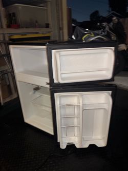 Mini Fridge