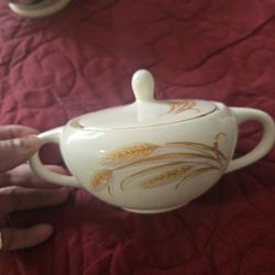Beautiful,  Flawless Condition..grandma's Treasue