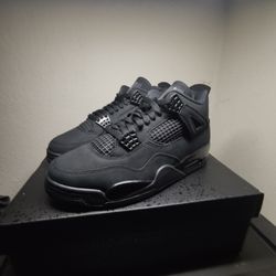 DS Nike Jordan 4 Retro Black Cat size 10 with Receipt