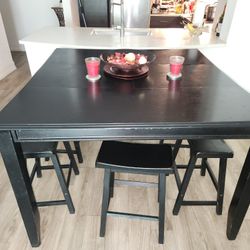 Black Wooden Expandable Dining Table