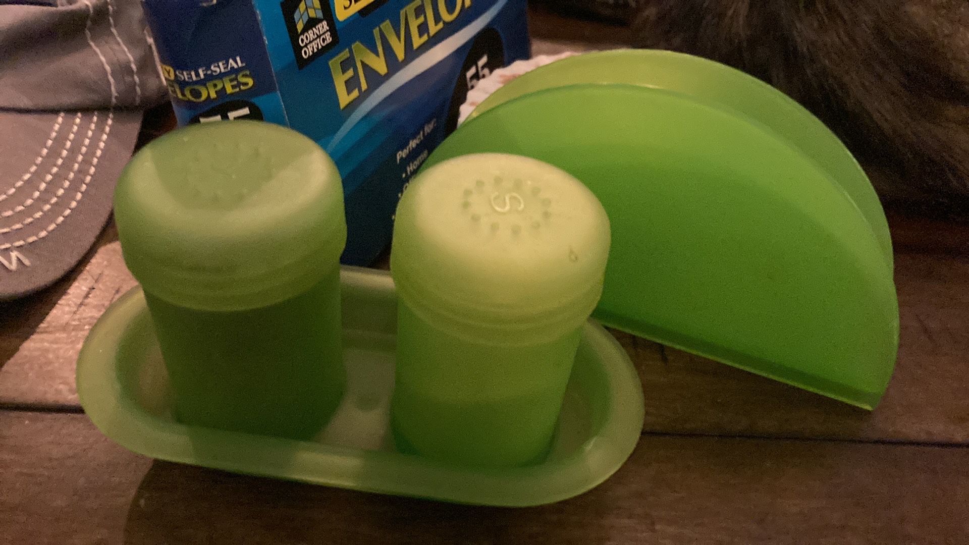 Salt and pepper shakers with napkin holder, mint green