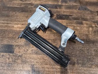Husky 18GA Air Brad Nailer