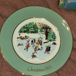 Avon's Collectible Christmas Plate