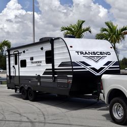 2021 Grand Design Transcend 26 feet