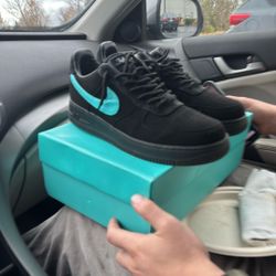 Nike X Tiffany & Co Air Force 1s 10.5