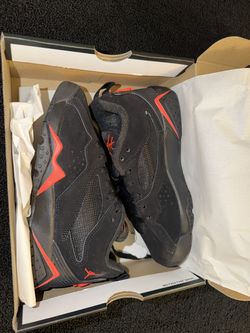Jordan MVP size 4Y