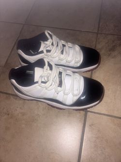 Jorden 11 lows concord bred